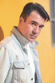 Author Byron Graves