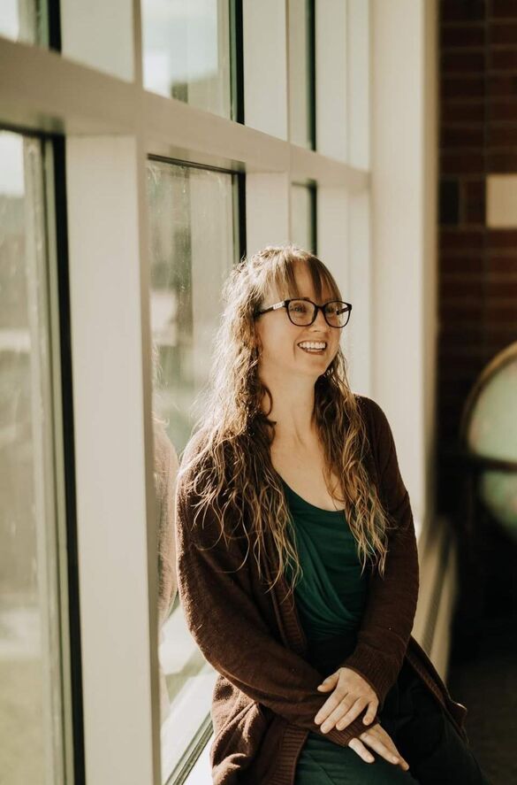 Pop YS Con Presenter Allison Richert